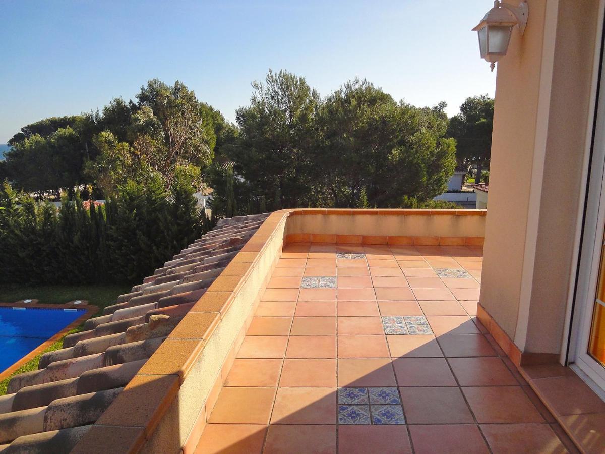 Villa Villa Caleta By Interhome Les Tres Cales Bagian luar foto